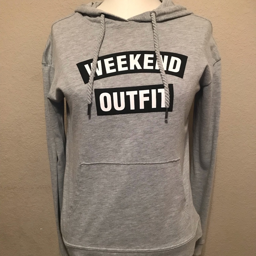 WEEKEND OUTFIT Grey Hoodie
